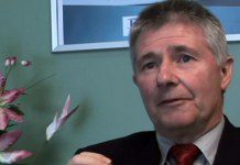 Pros and Cons of Laissez Faire Pros and Cons of Laissez Faire