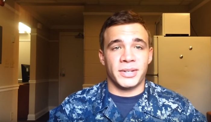 Pros and Cons of Gays In The Military