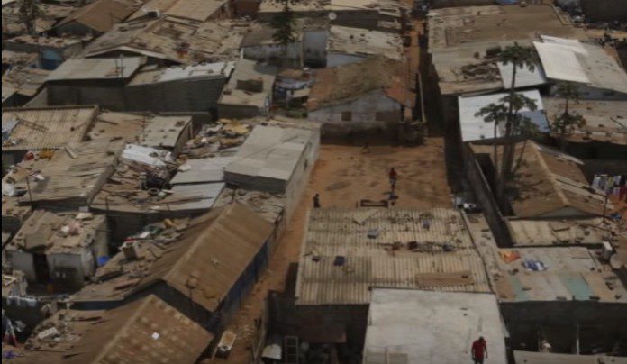 4 Astonishing Zimbabwe Poverty Rate Statistics and Facts