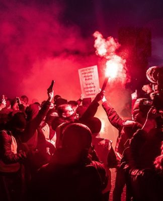 Media Outlets Stir Racial Strife and Slander Trump for Urging Governors to Protect People’s Rights